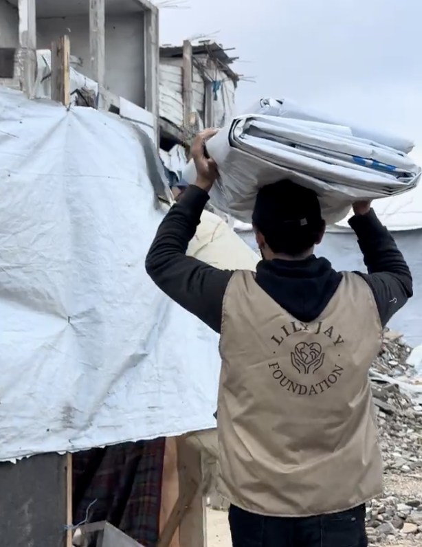 Emergency Waterproof Covers Distributed to Families in Gaza