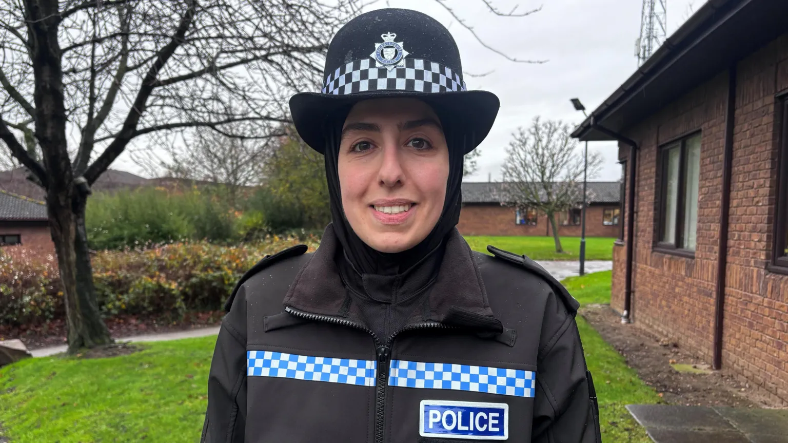 New Police Hijab Designed to Protect Muslim Women on Duty