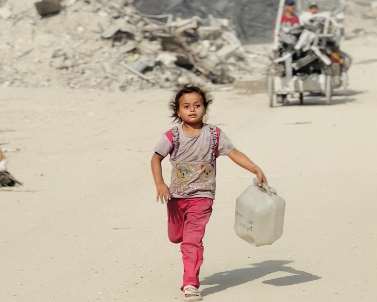 Water for Gaza: When Hope Arrives on Wheels