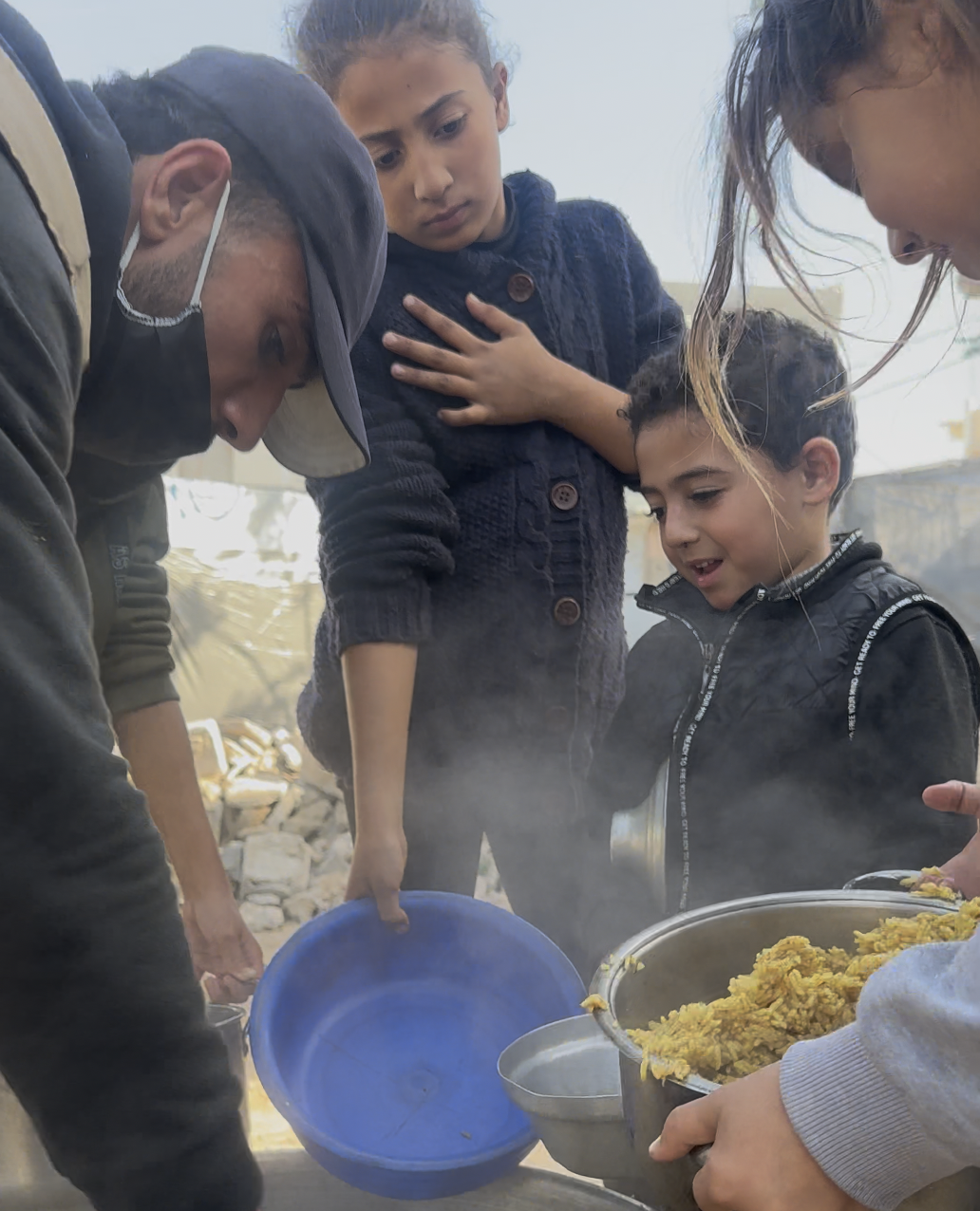 Food Aid Delivered to Families in Gaza
