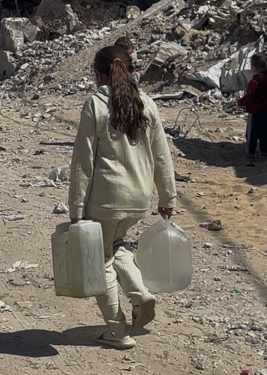 Clean Water Reaches Thirsty Families in Gaza Amid Growing Crisis